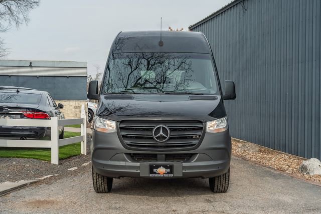 Used 2019 Mercedes-Benz Sprinter 2500 image 9