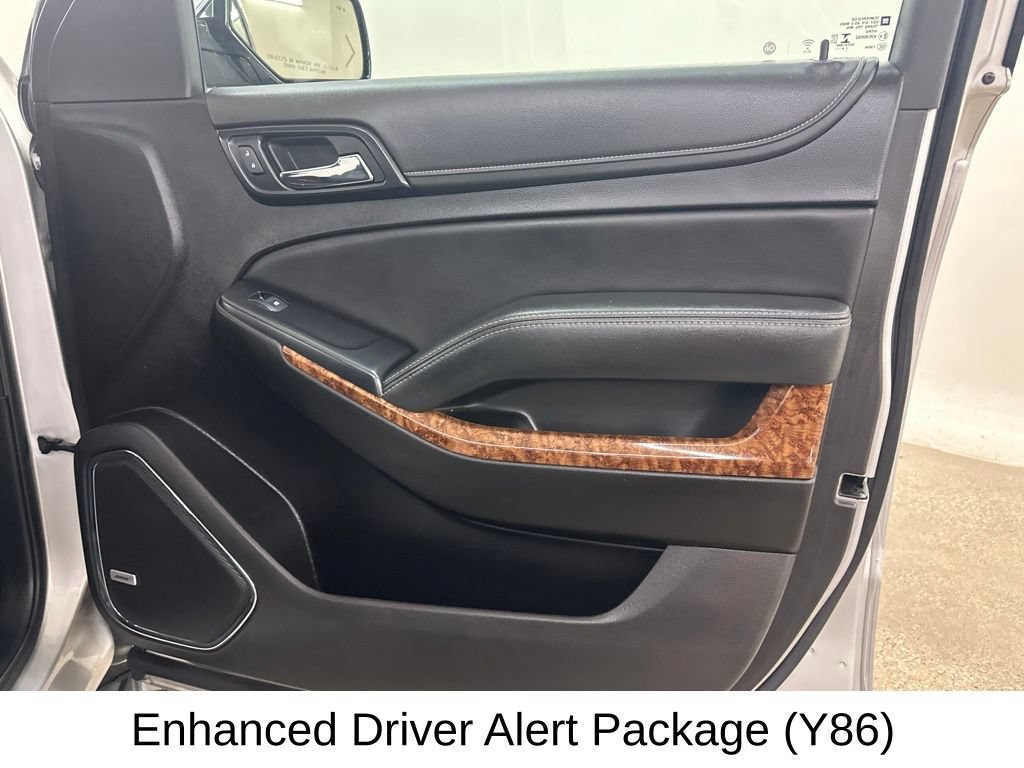 Used 2020 Chevrolet Tahoe Premier AWD/4WD image 21