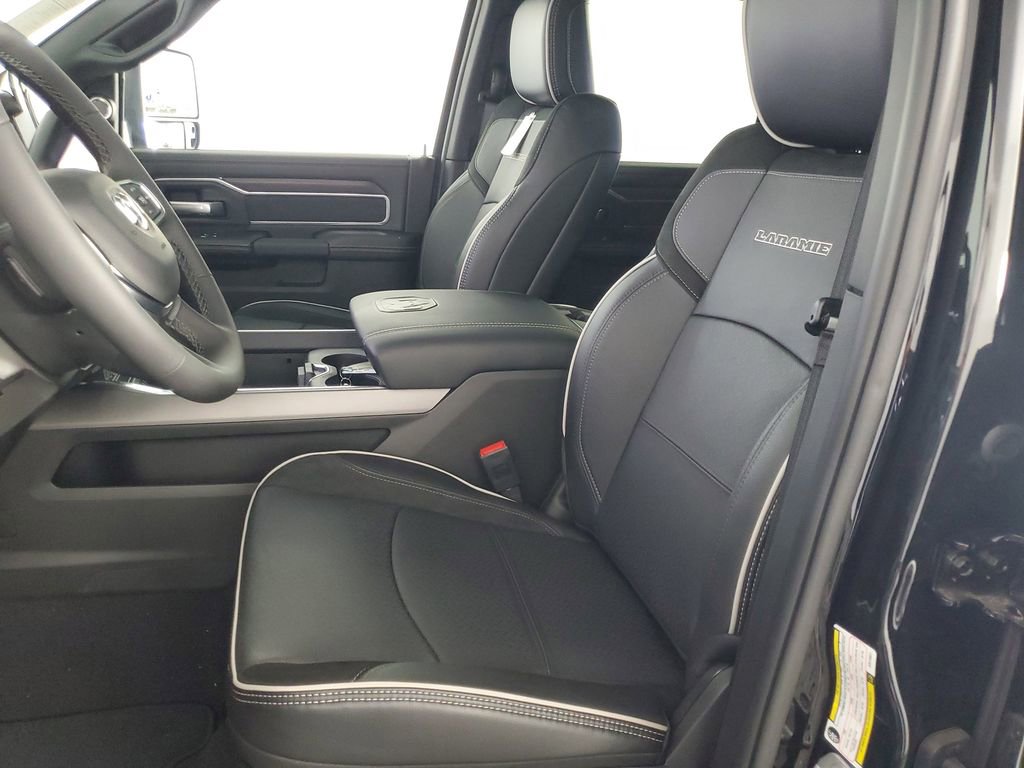 New 2025 RAM 2500 Laramie image 14