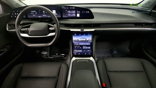 Used 2025 Lucid Air Pure RWD image 50
