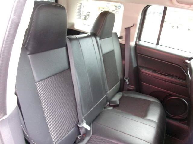 Used 2016 Jeep Patriot Sport w/ Power Value Group AWD/4WD image 24