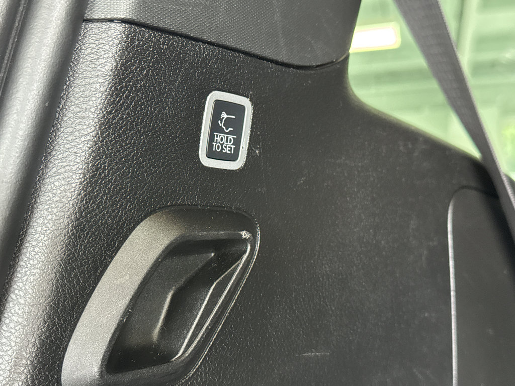 Used 2024 Jeep Wagoneer Series II image 40