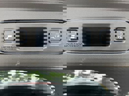 Certified 2025 Acura ADX A-Spec image 33