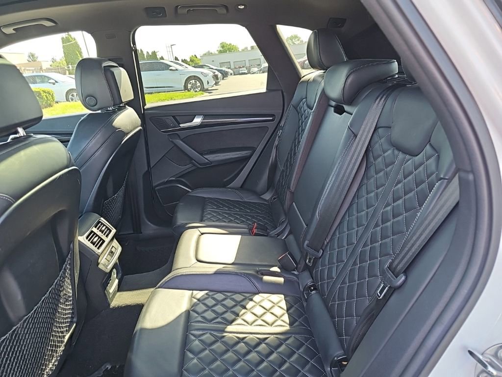 Used 2019 Audi SQ5 Premium Plus w/ Premium Plus Package AWD/4WD image 12