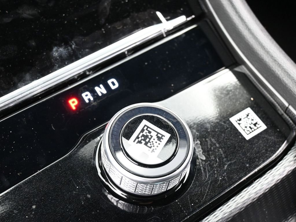 Used 2024 Jeep Grand Cherokee Laredo w/ Trailer Tow Package image 17