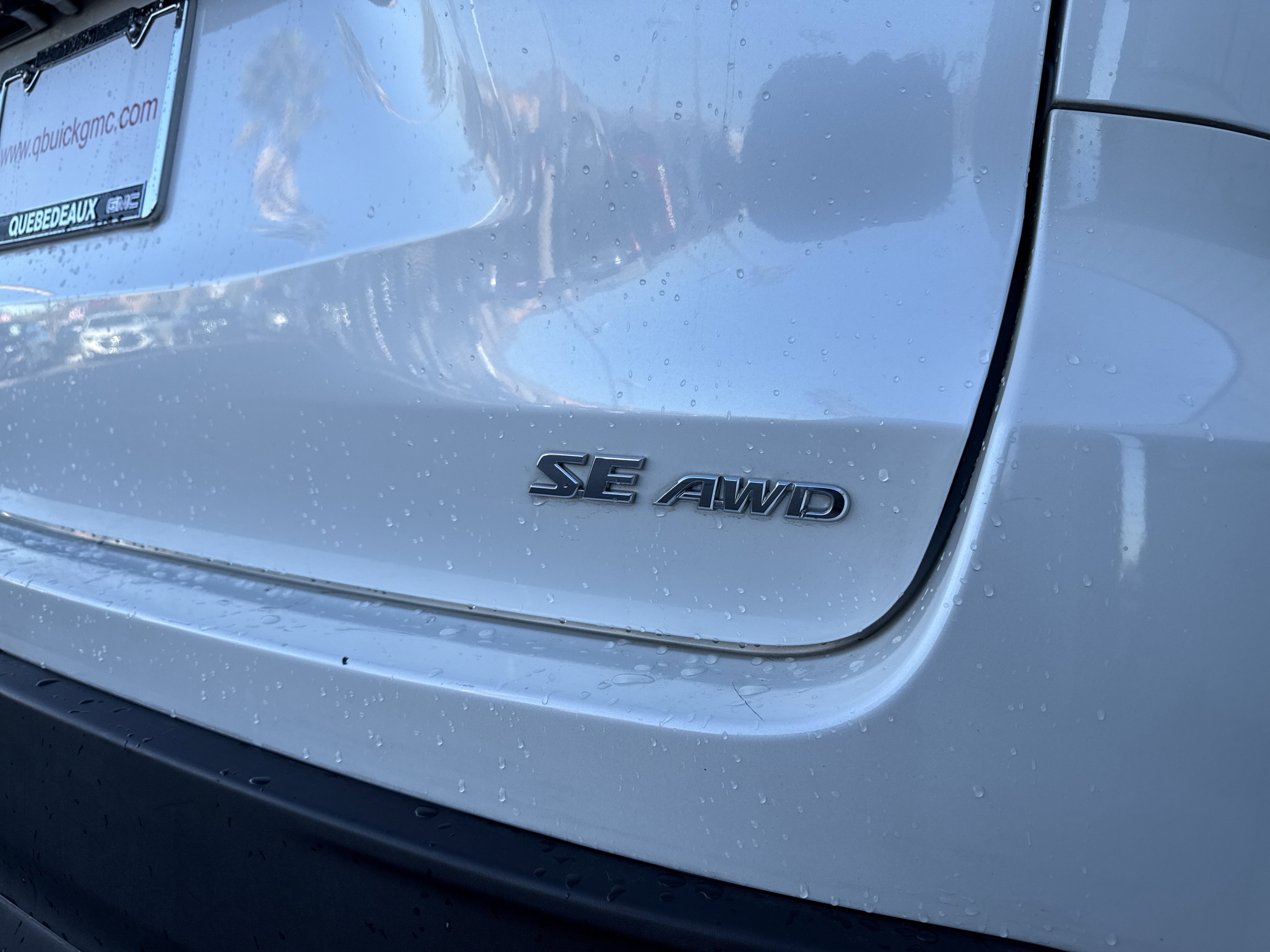 Used 2017 Toyota Highlander SE image 10