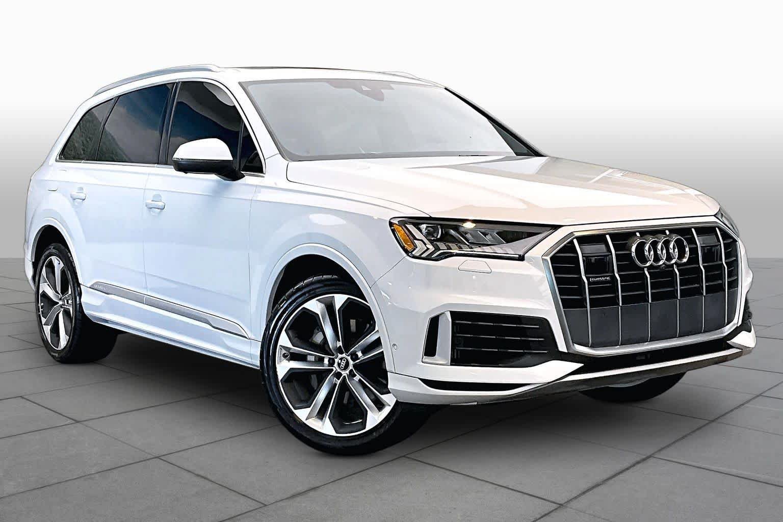 Used 2023 Audi Q7 3.0T Premium Plus w/ Premium Plus Package AWD/4WD image 3