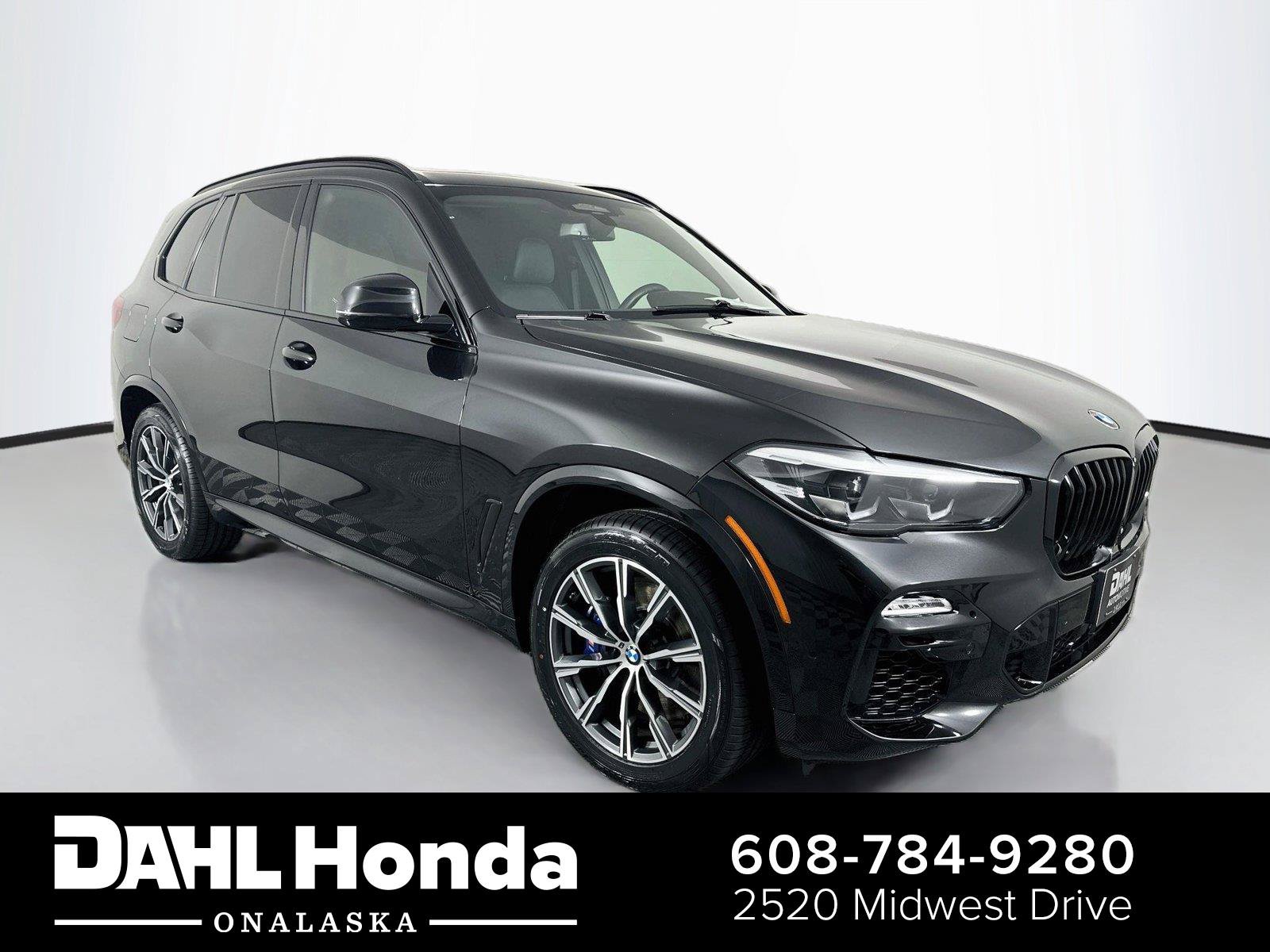 Used 2021 BMW X5 M50i AWD/4WD image 1