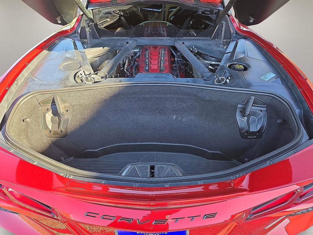 Used 2021 Chevrolet Corvette Stingray Premium Cpe w/ Z51 Performance Package image 16