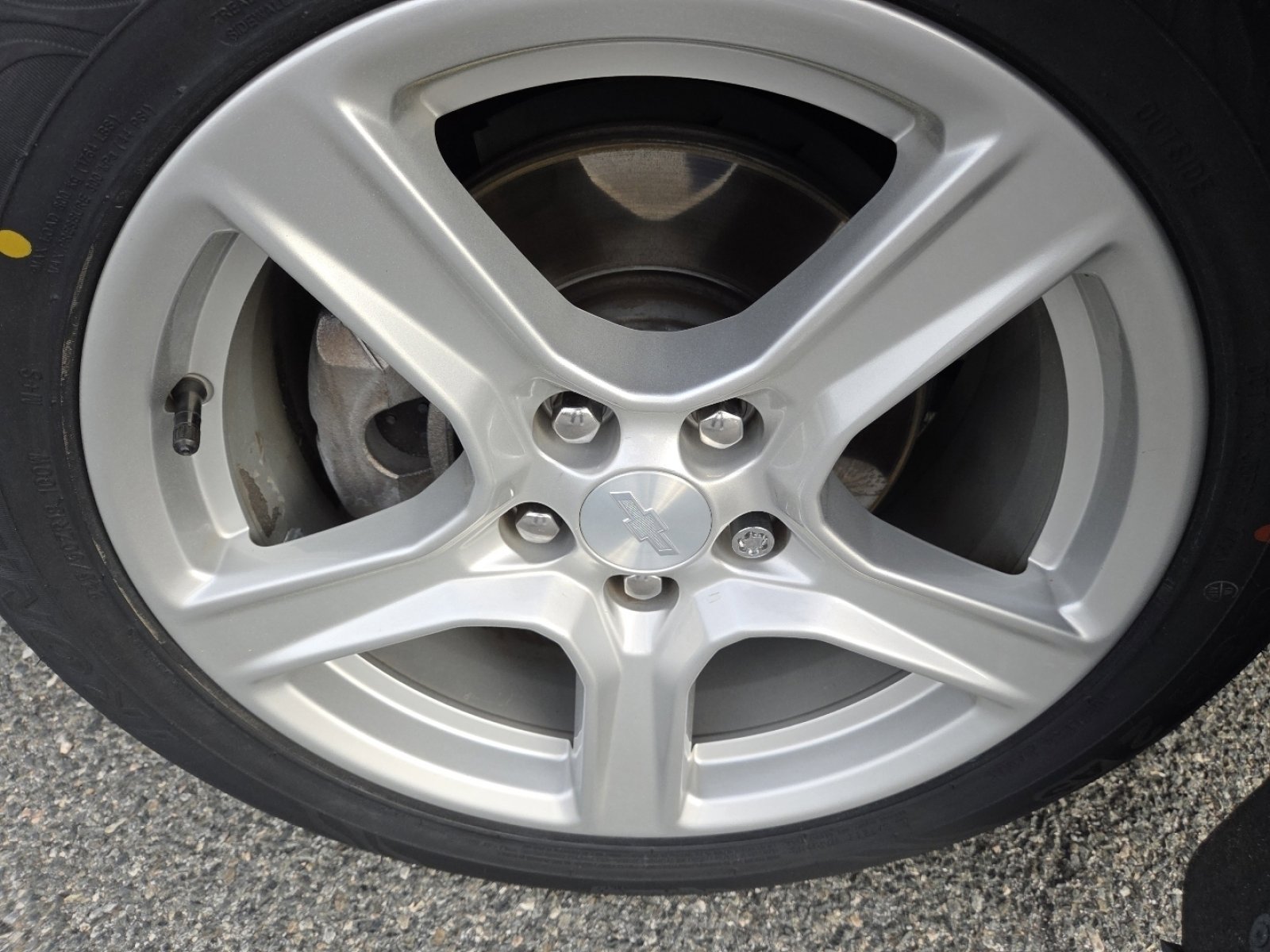 Used 2018 Chevrolet Camaro LT image 10