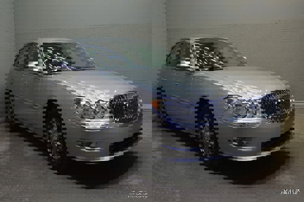 Used 2008 Buick LaCrosse CXL w/ Driver Confidence Package FWD image 1