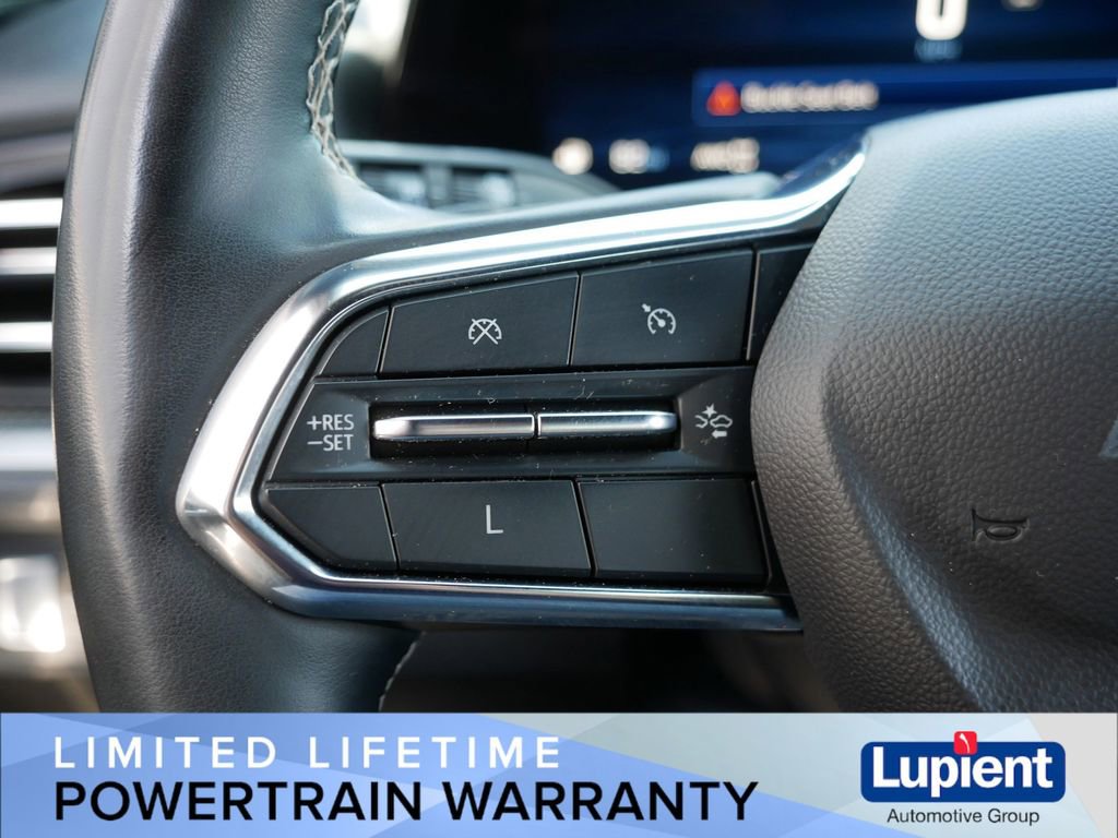 Used 2024 Chevrolet Traverse LS AWD/4WD image 25