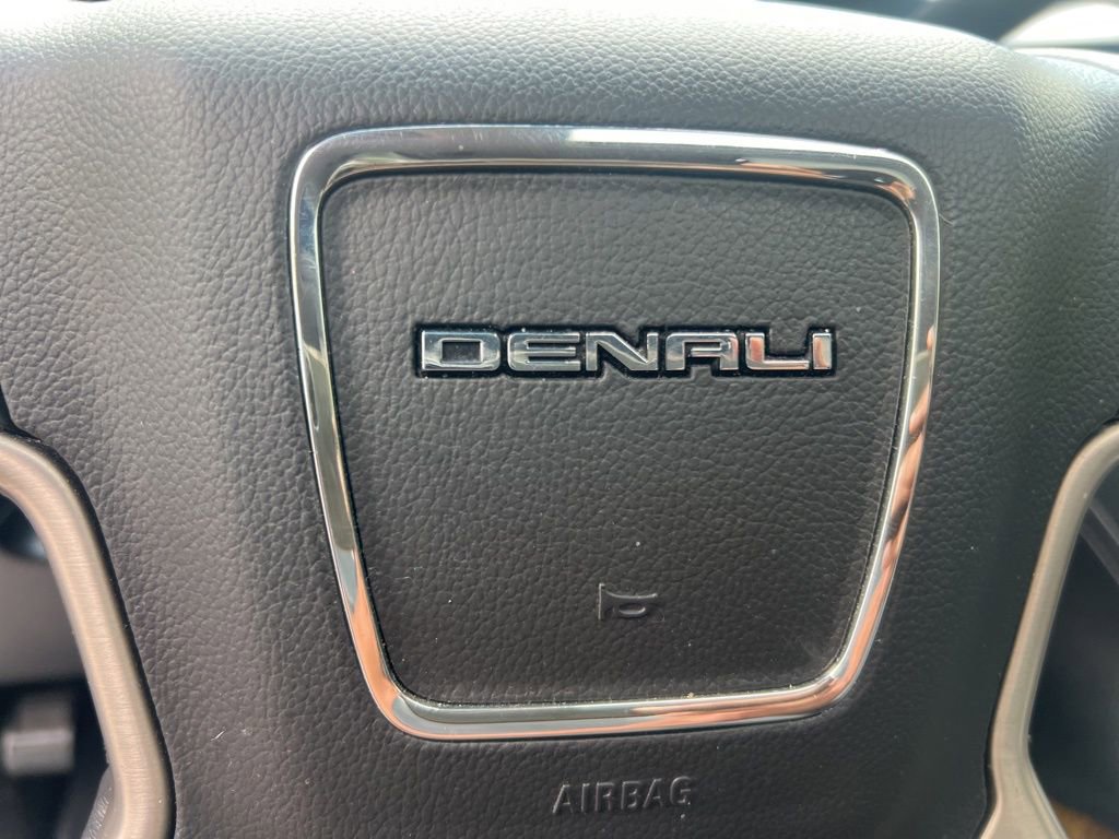 Used 2016 GMC Yukon Denali w/ Open Road Package image 27