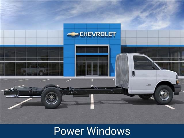 New 2026 Chevrolet Express 3500 w/ Power Convenience Package image 5