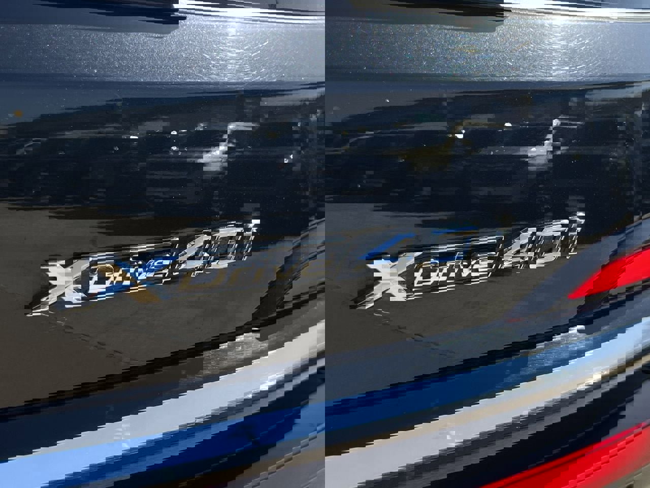 Used 2023 BMW X7 xDrive40i w/ Executive Package image 6