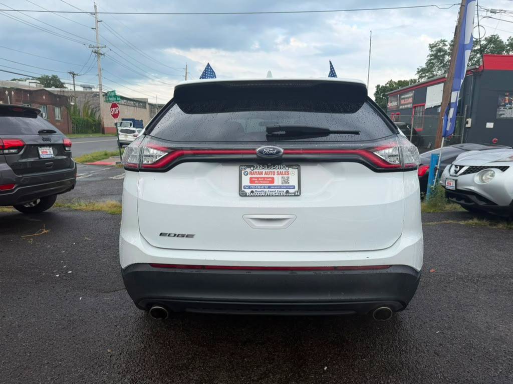 Used 2018 Ford Edge SE AWD/4WD image 5