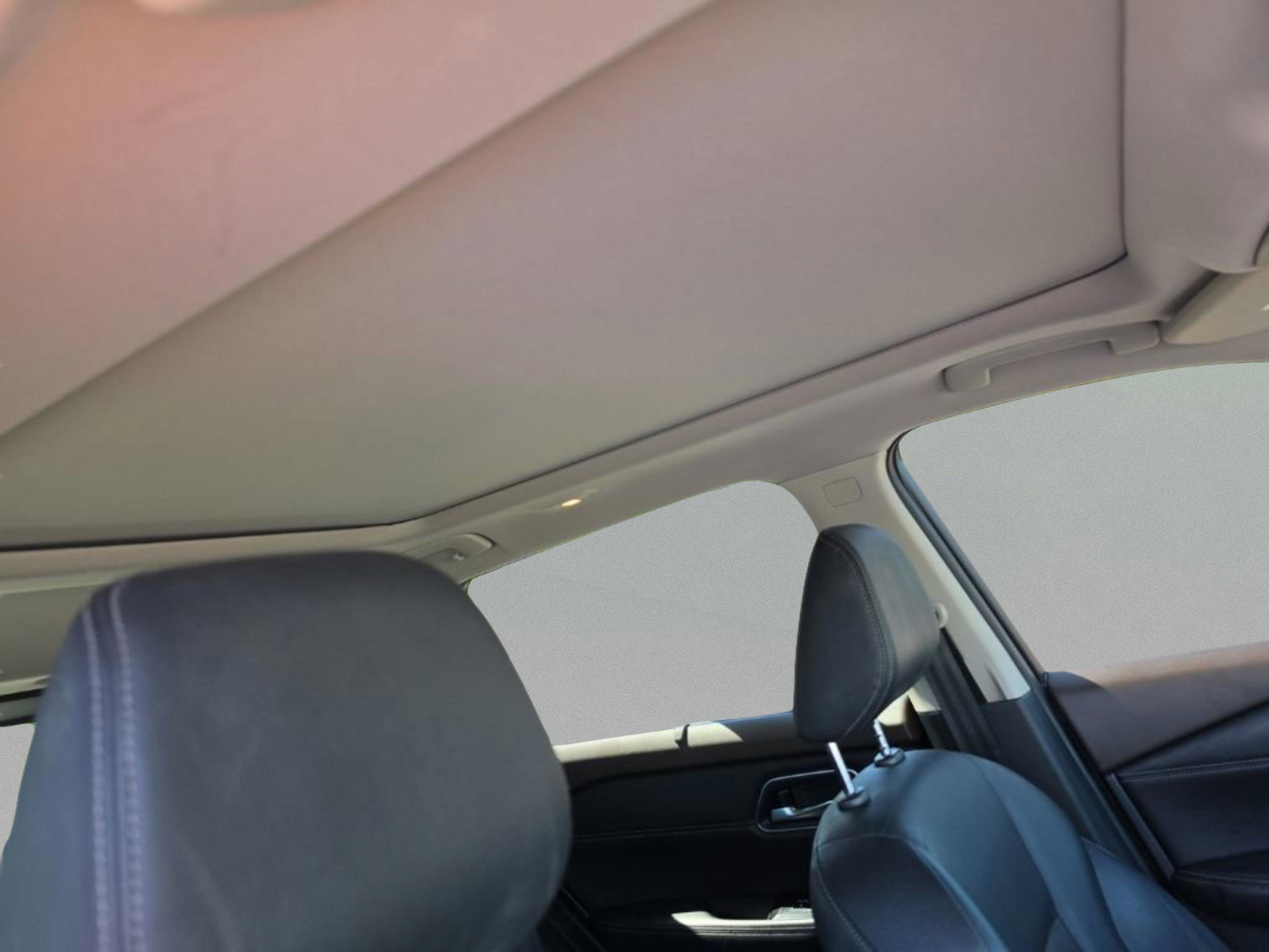 Used 2021 Nissan Rogue SL FWD image 34