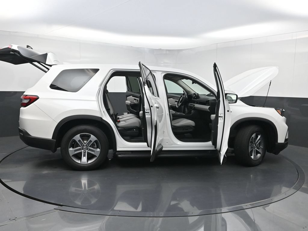 Used 2023 Honda Pilot EX-L image 37
