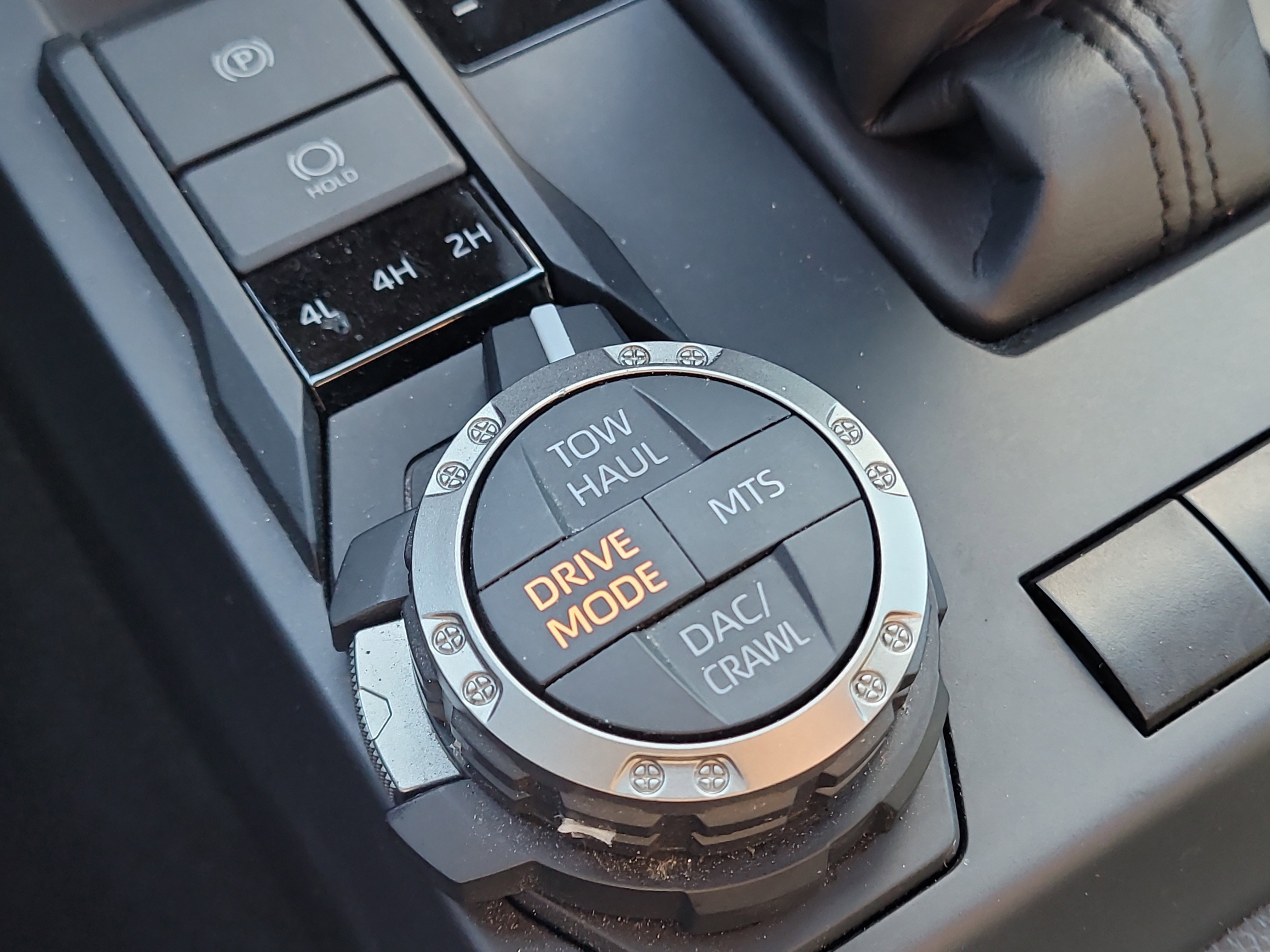 Certified 2025 Toyota Tacoma TRD Off-Road image 28