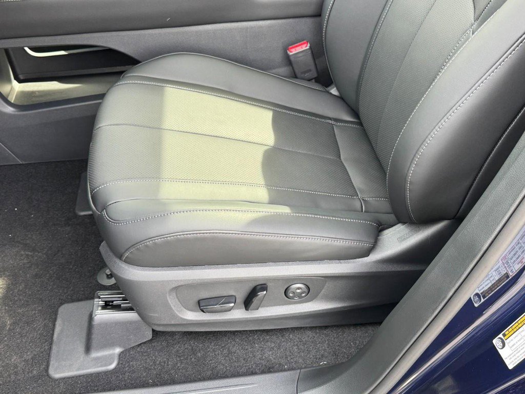 New 2026 INFINITI QX60 Luxe w/ Cargo Package image 16