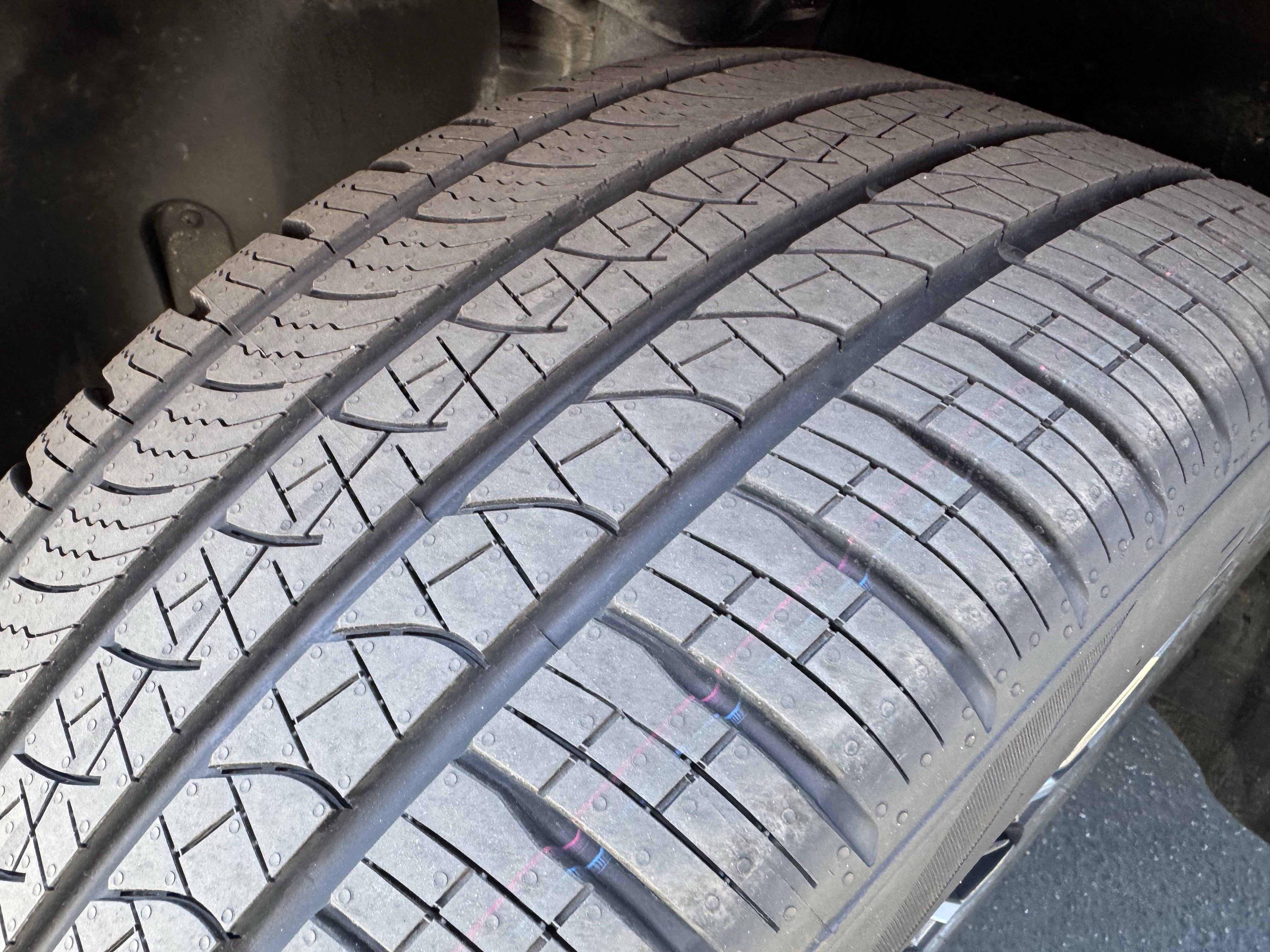 Used 2021 Volkswagen Atlas SEL R-Line image 13