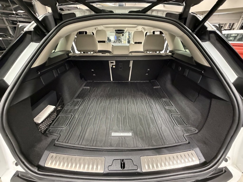 Used 2023 Land Rover Range Rover Velar S image 49