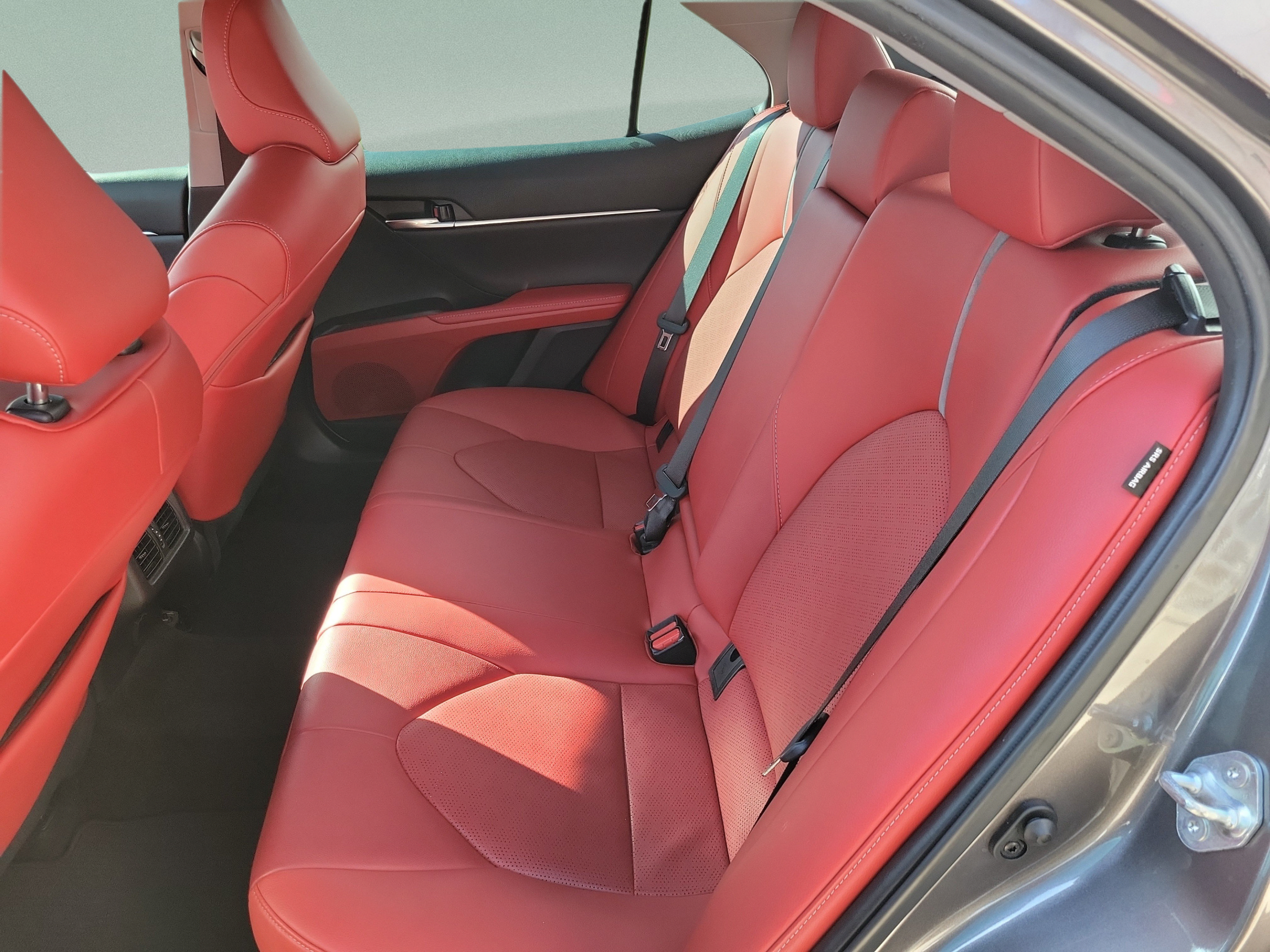 Used 2022 Toyota Camry XSE FWD image 24