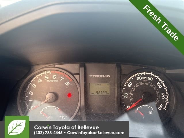 Used 2016 Toyota Tacoma SR image 16