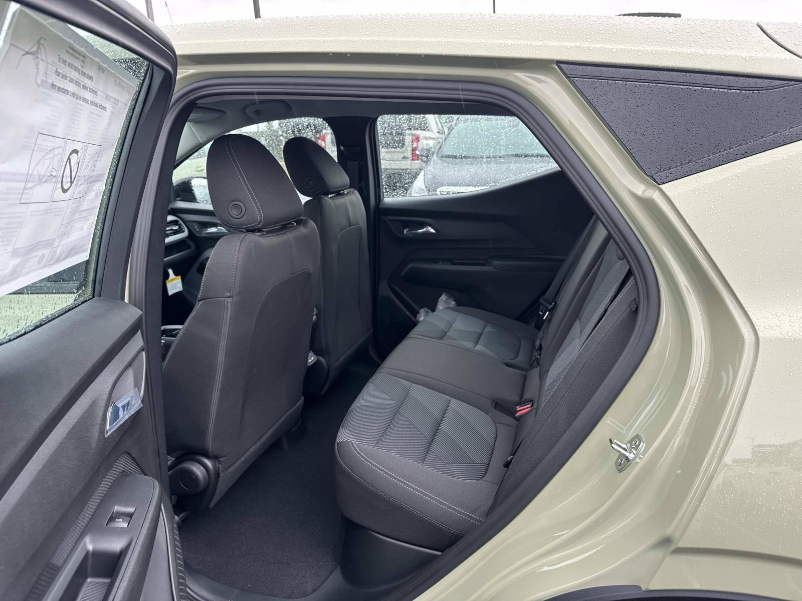New 2027 Chevrolet Bolt LT FWD image 18