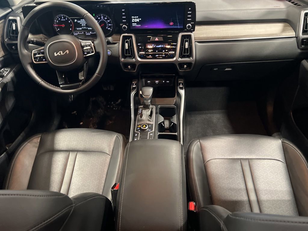 Certified 2023 Kia Sorento S image 18