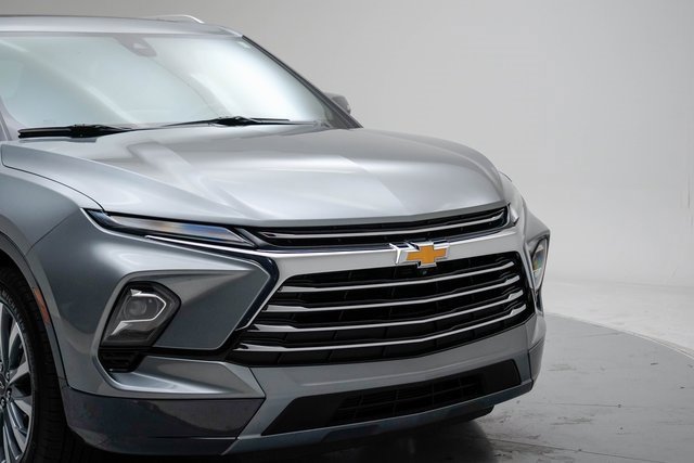 Used 2023 Chevrolet Blazer Premier w/ Driver Confidence II Package image 13