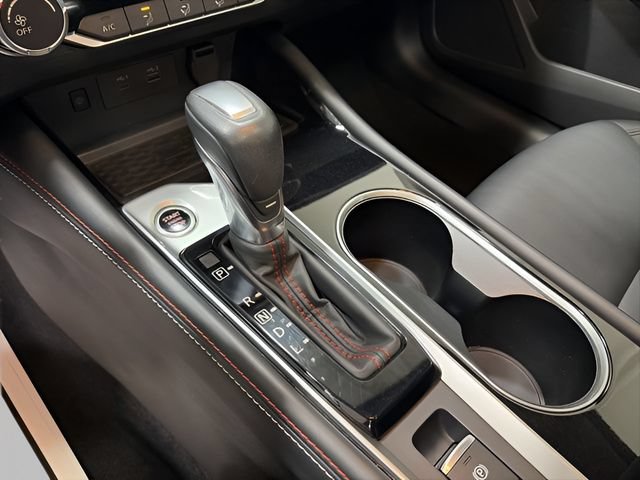 Used 2023 Nissan Altima 2.5 SR w/ SR Premium Package AWD/4WD image 15