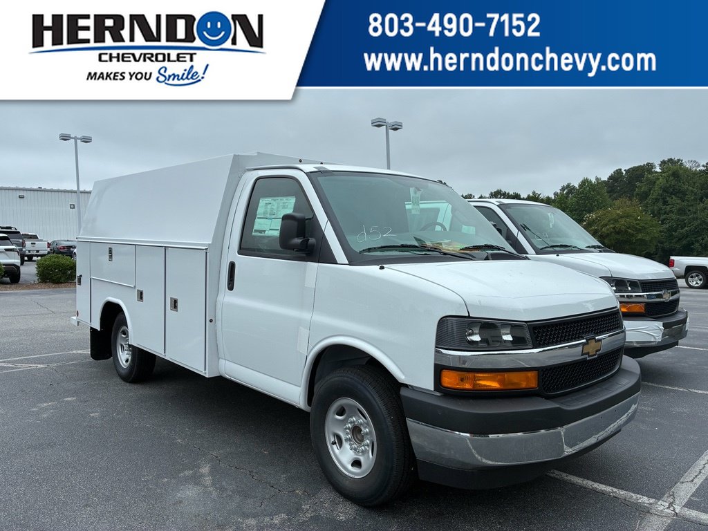 New 2026 Chevrolet Express 3500 w/ Power Convenience Package RWD image 1