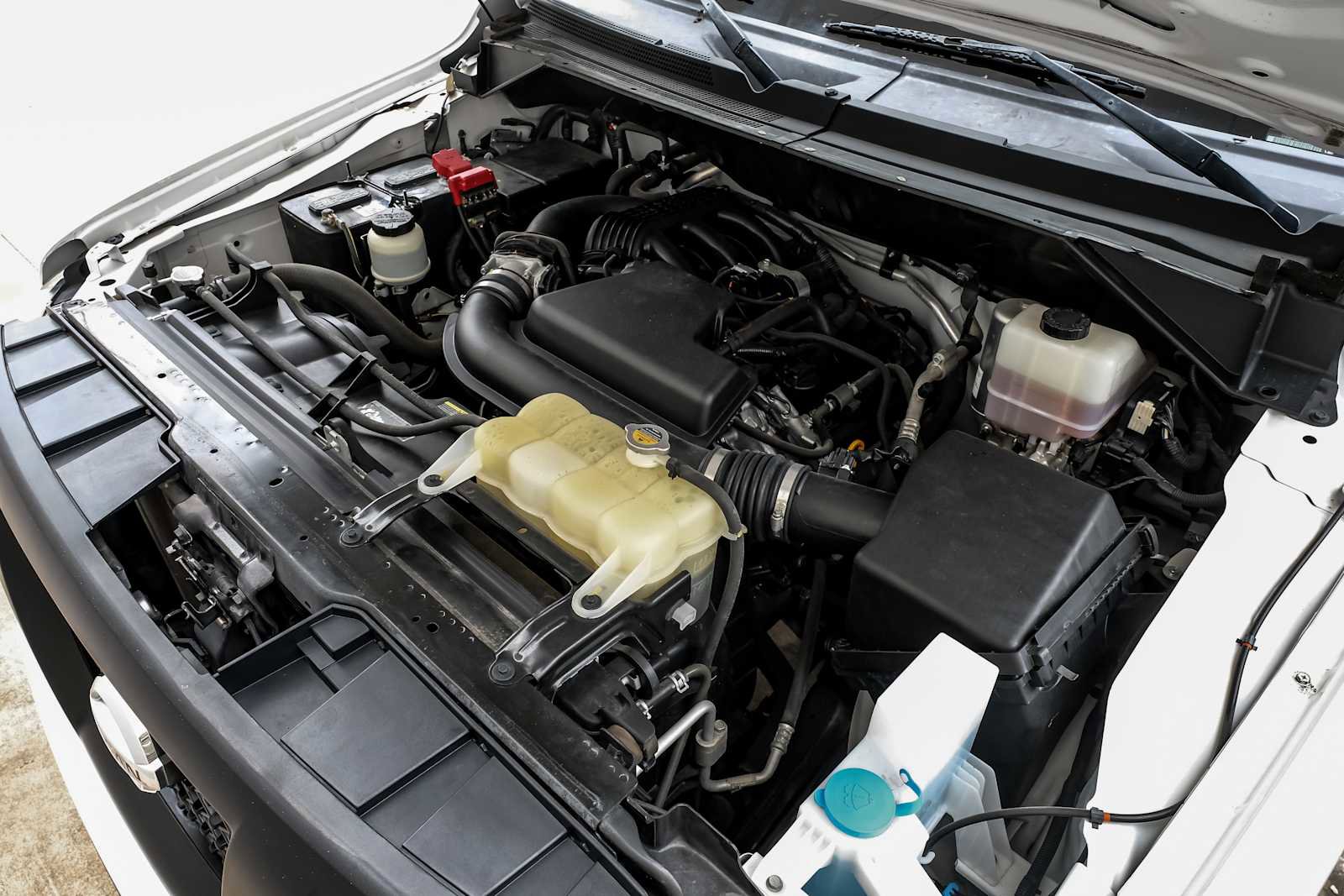 Used 2020 Nissan NV 2500 SV image 48