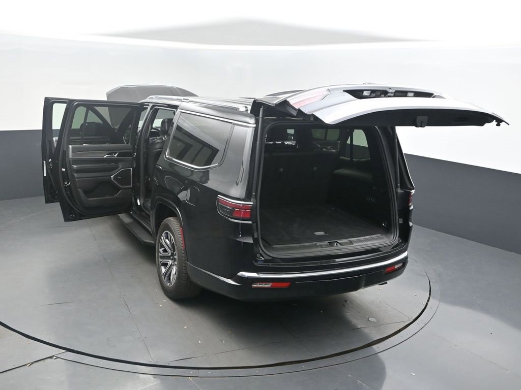 Used 2024 Jeep Wagoneer L Series II w/ Flexible Seating Group image 50