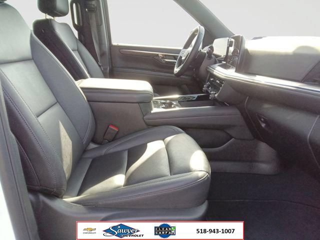 Used 2025 Chevrolet Tahoe LT AWD/4WD image 16