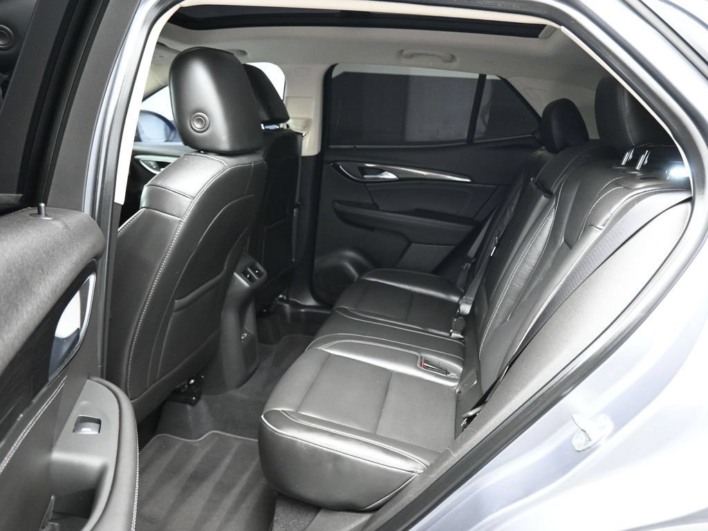 Used 2021 Buick Envision Essence AWD/4WD image 31