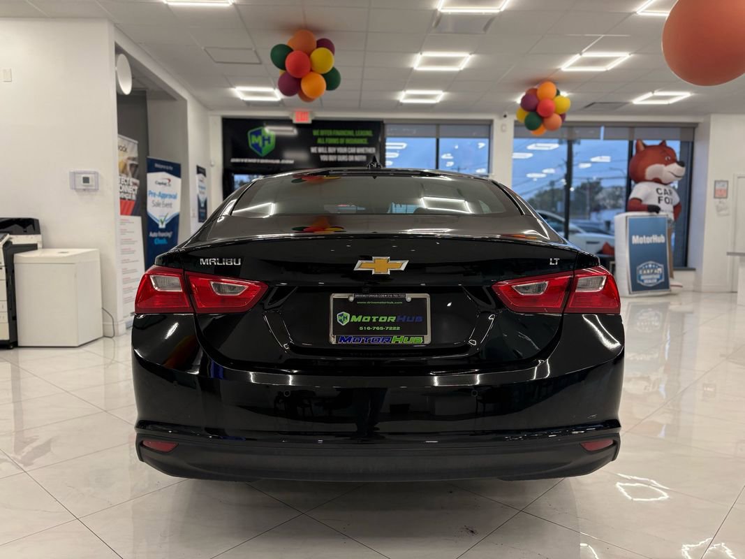Used 2025 Chevrolet Malibu LT image 11