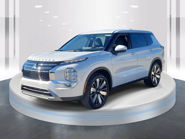 New 2026 Mitsubishi Outlander SE FWD image 3