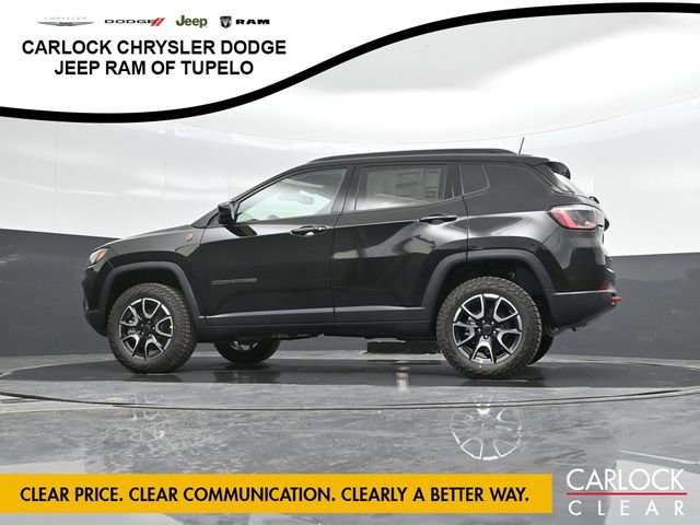 New 2025 Jeep Compass Trailhawk w/ Sun & Sound Group image 31