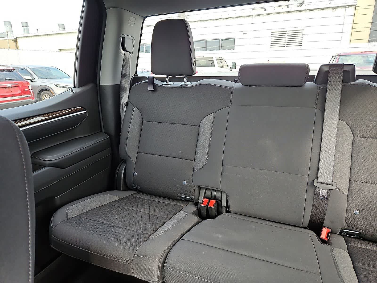 Used 2025 Chevrolet Silverado 1500 LT AWD/4WD image 13
