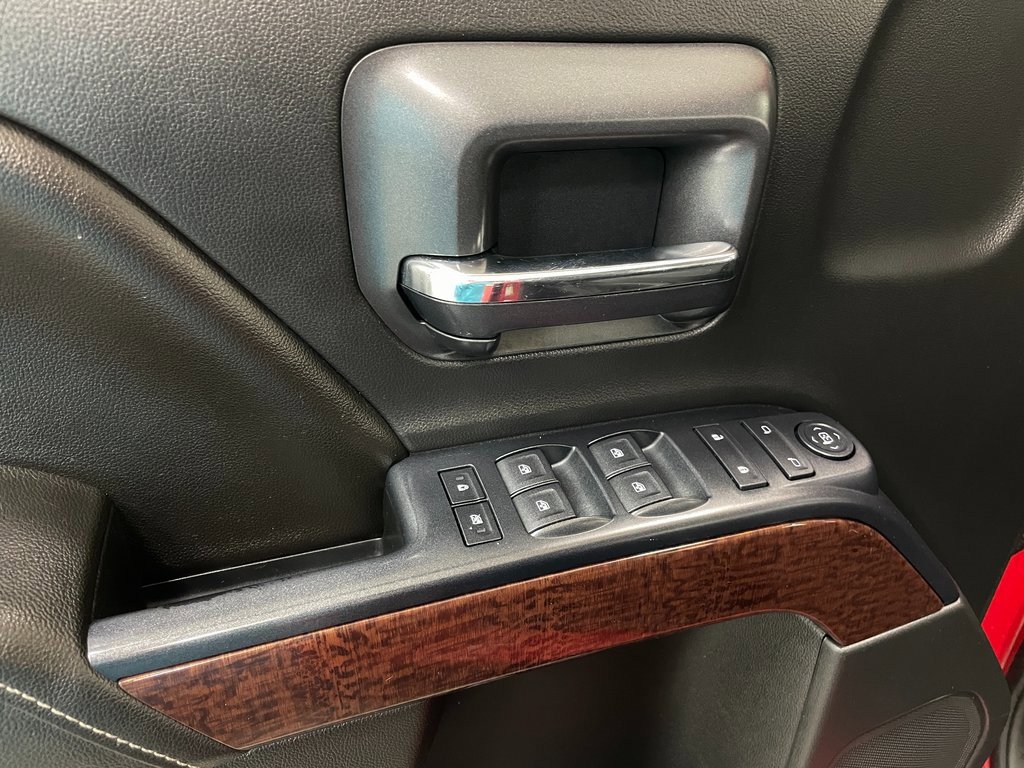 Used 2015 GMC Sierra 1500 SLE w/ SLE Value Package image 22