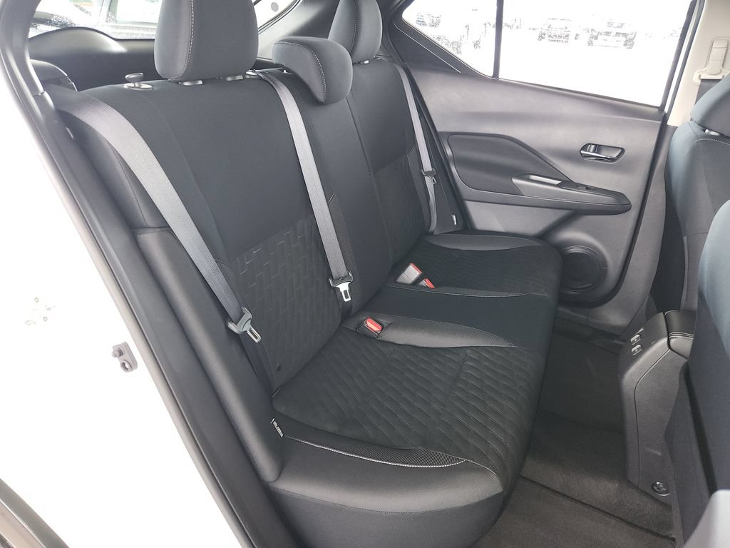 Used 2024 Nissan Kicks SV FWD image 15