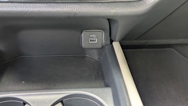 Used 2024 Honda HR-V LX image 34