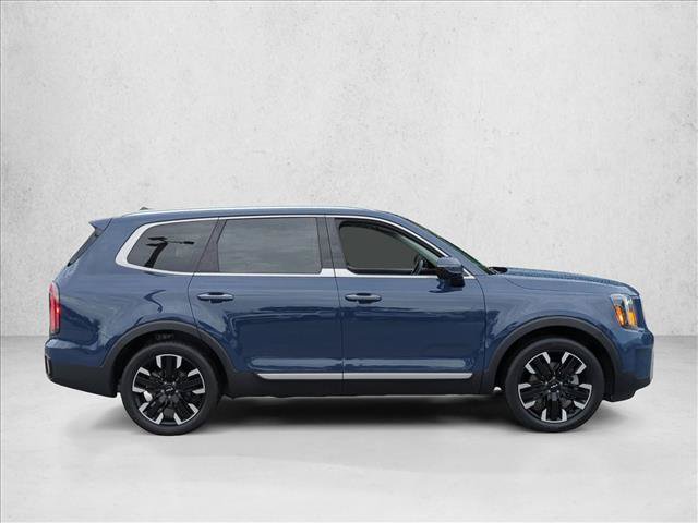 Used 2024 Kia Telluride SX w/ Towing Package AWD/4WD image 4