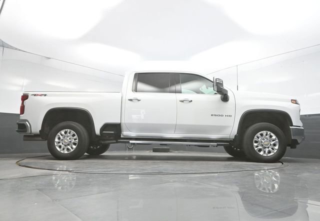 Used 2024 Chevrolet Silverado 2500 LTZ image 38