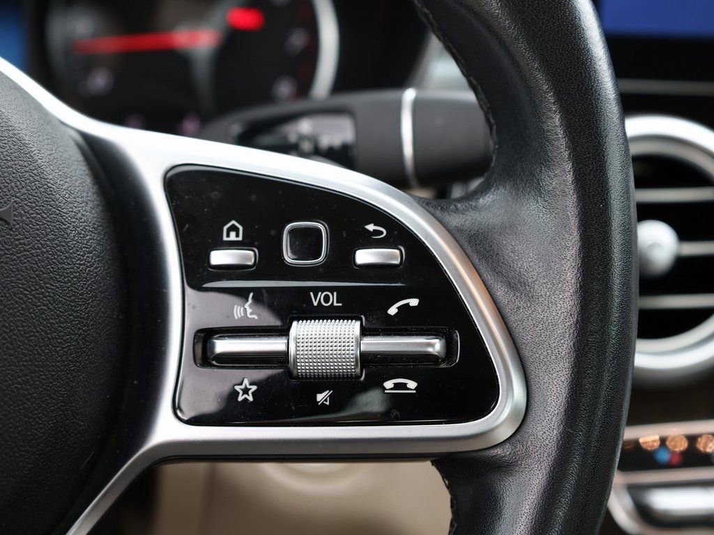 Used 2019 Mercedes-Benz C 300 Sedan w/ Premium Package image 38