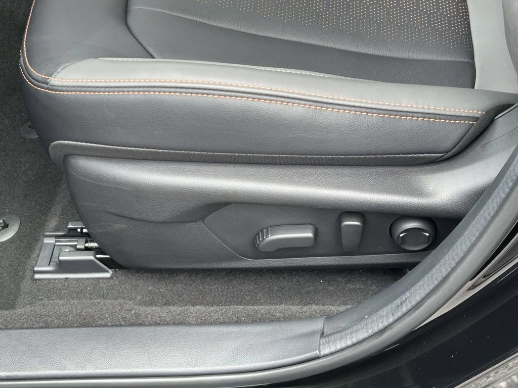 Certified 2025 Subaru Crosstrek 2.5i Limited w/ Crosstrek Mirror Package AWD/4WD image 19