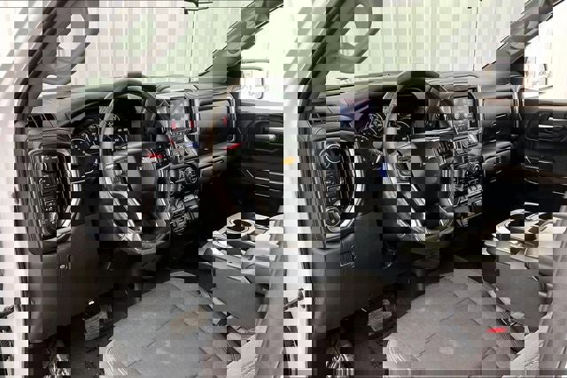 Used 2021 Chevrolet Silverado 1500 LT w/ Max Trailering Package image 16