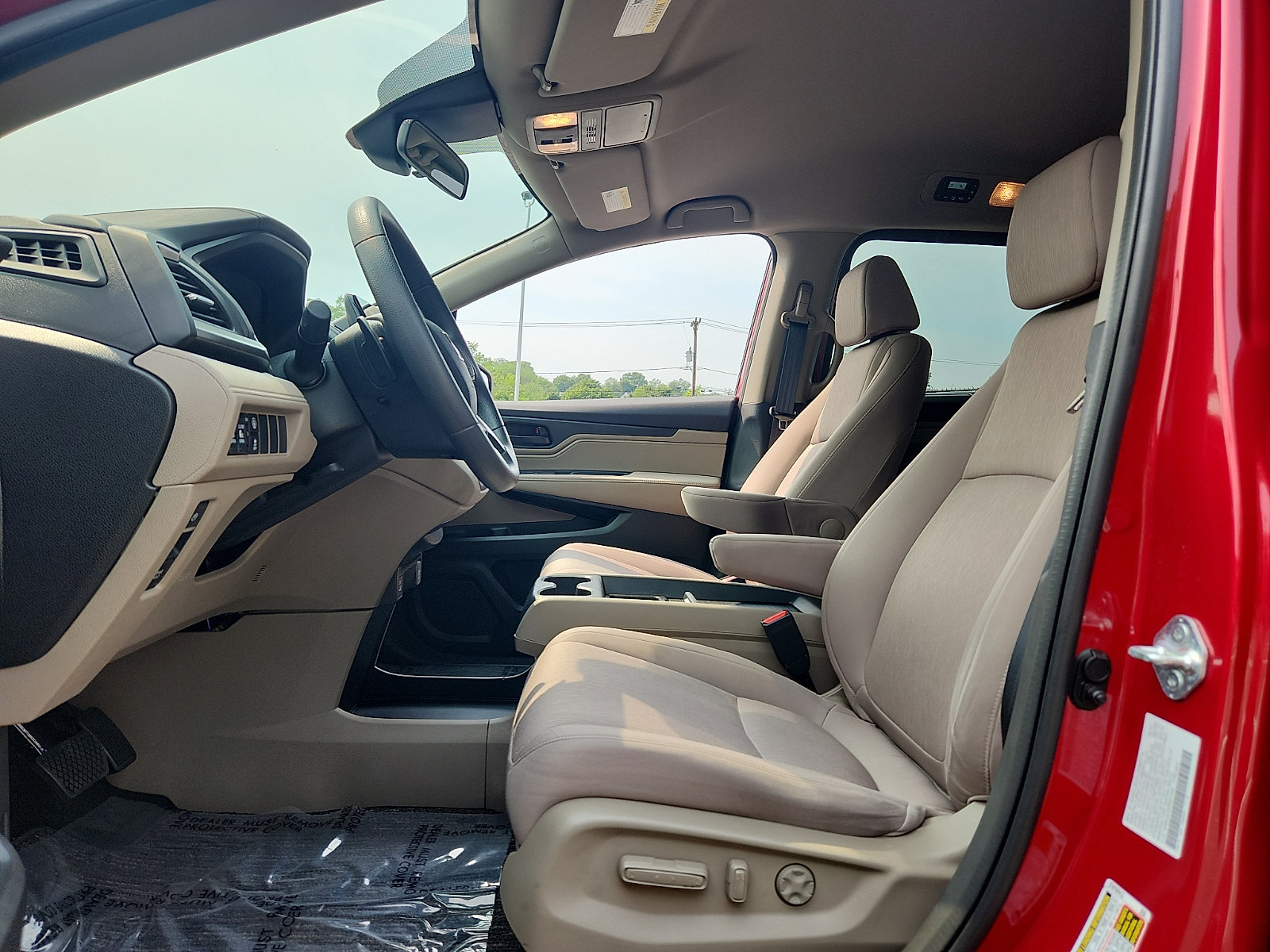 Used 2023 Honda Odyssey EX image 13
